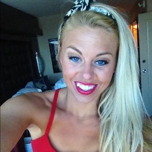 Meet your Posher, Devon